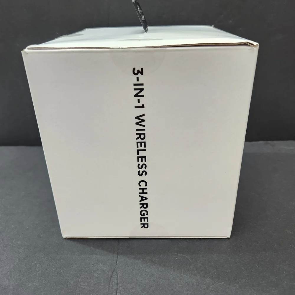 Q12 - 3-in-1 Wireless Charger - Sleek White Design Model H-11501